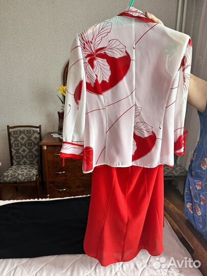 Продам женские вещи 52-54