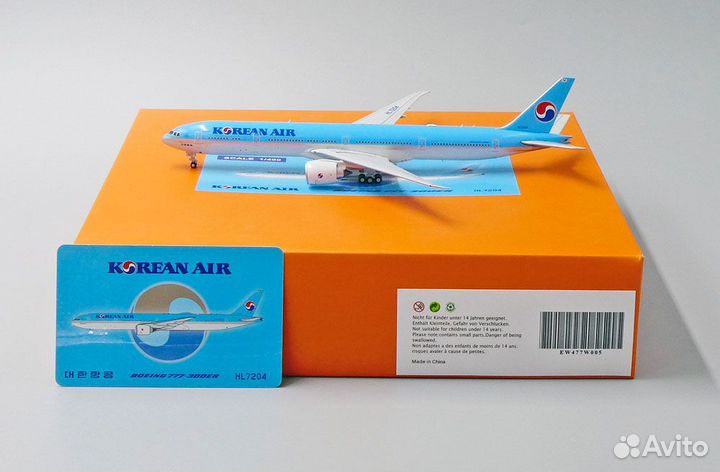 Модель самолета 1/400 Boeing 777-300ER Korean Air
