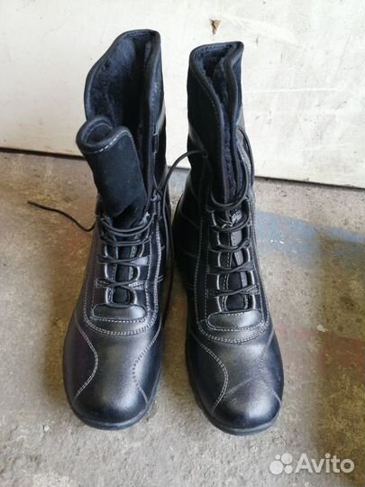 Зимние ботинки