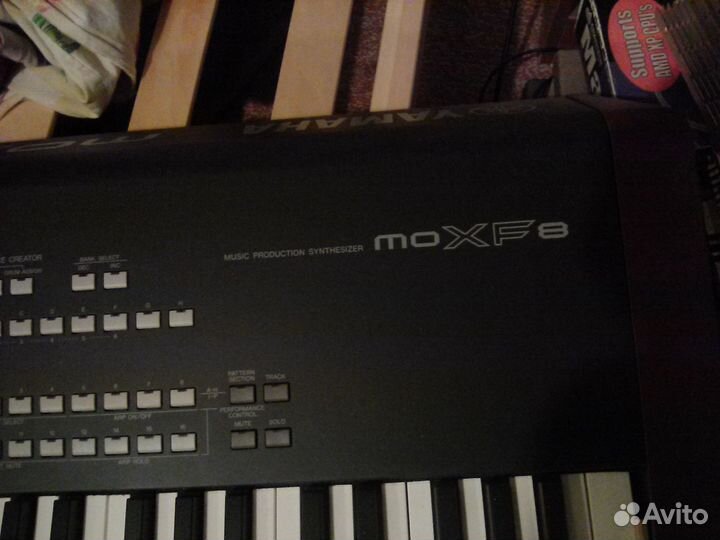 Yamaha moxf8