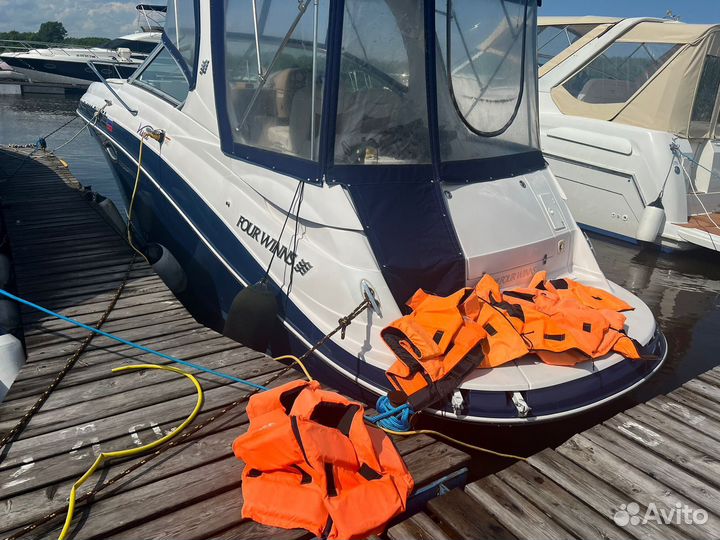 Four Winns Vista 278