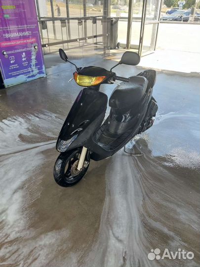 Продаю Honda zx35