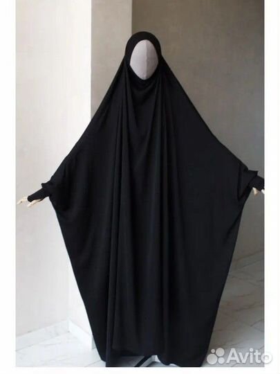 Издаль платье