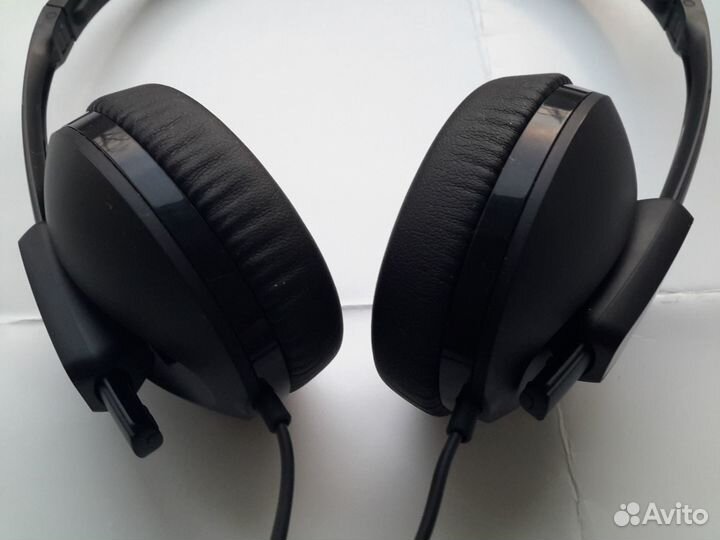 Наушники Sennheiser HD 100