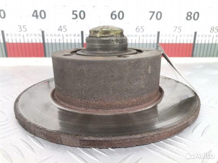 Ступица (кулак цапфа) задняя левая для Audi A4 B5