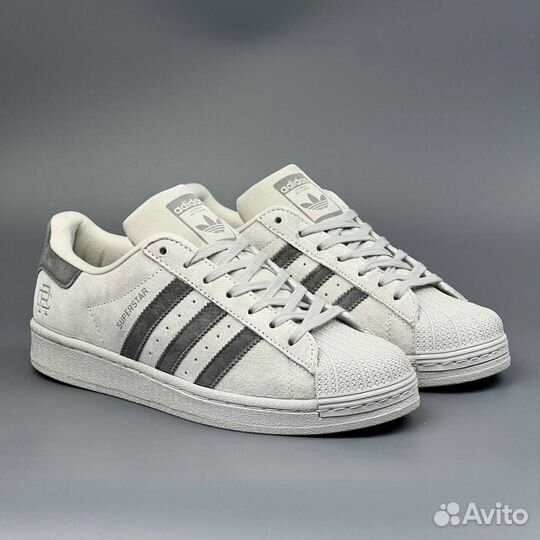 Классические Adidas Superstar White