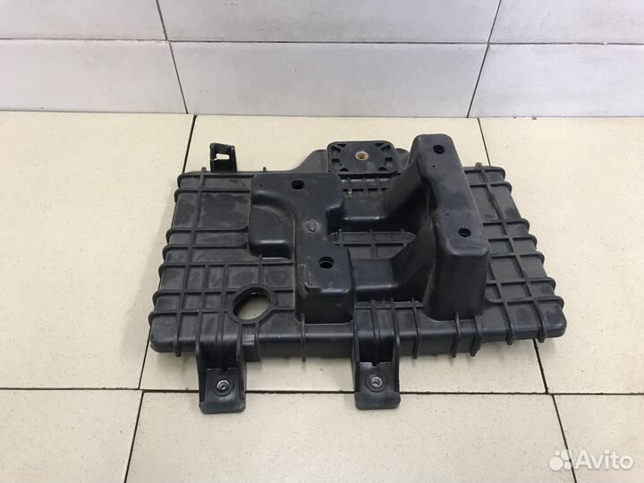 Крепление аккумулятора Optima III 2010-2015