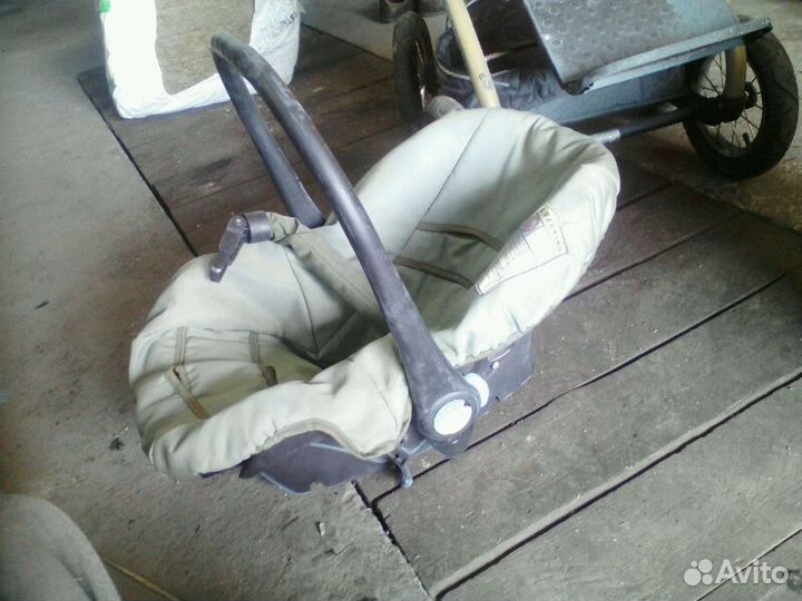 Универсальная польская коляска