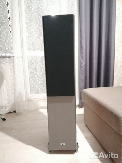 Акустические колонки большие