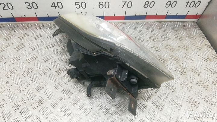 Фара левая Kia Sportage 2 рест. 2010