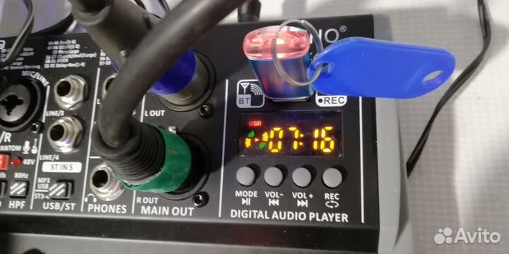 Комплект звуковой аппаратуры