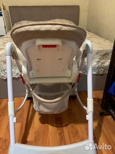 Стульчик для кормления babyton