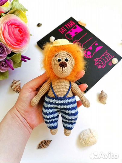 Вязаная игрушка 
