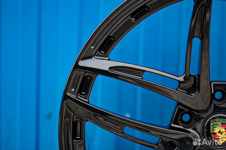 Кованые диски GT Forged R21 для Porsche Taycan