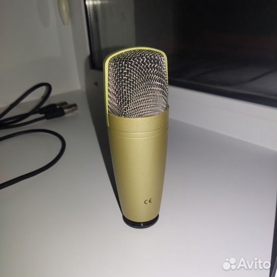 Микрофон behringer C-1