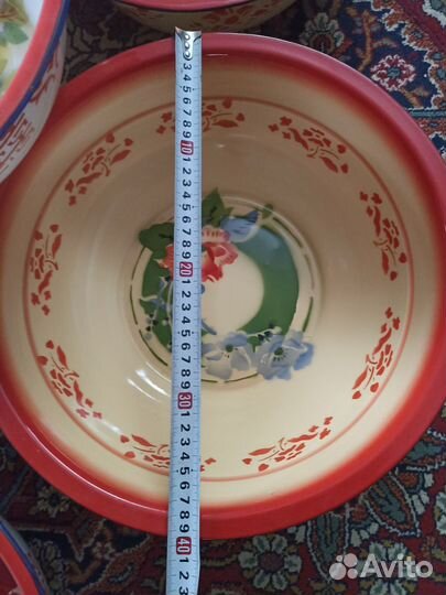 Тазик эмалированный Китай.Винтаж