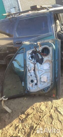 Двери Передние volkswagen Пассат Б5