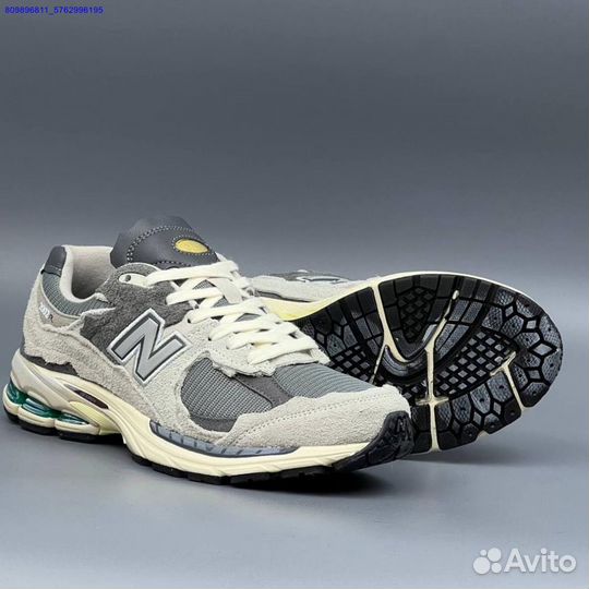 Кроссовки New Balance 2002R Светлые (Арт.56046)