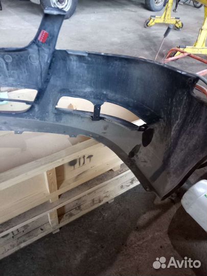 Передний бампер Альмера classic 2008г