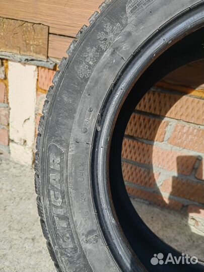 Tigar SUV Ice 215/60 R17