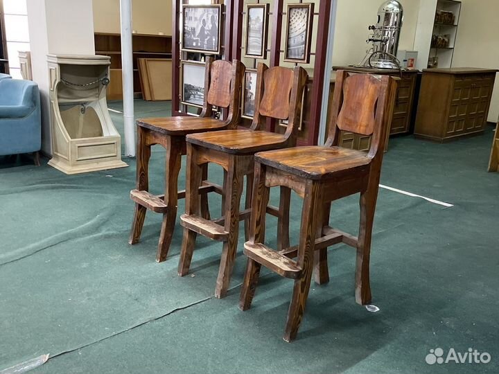 Барный стул массив