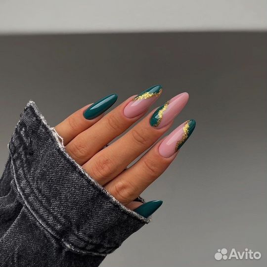 Маникюр педикюр