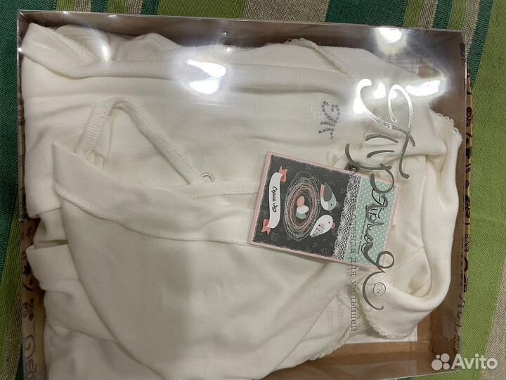 Конверт и костюм на выписку для мальчика и девочки