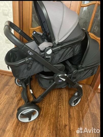 Коляска для двойни или погодок ChiccoFully