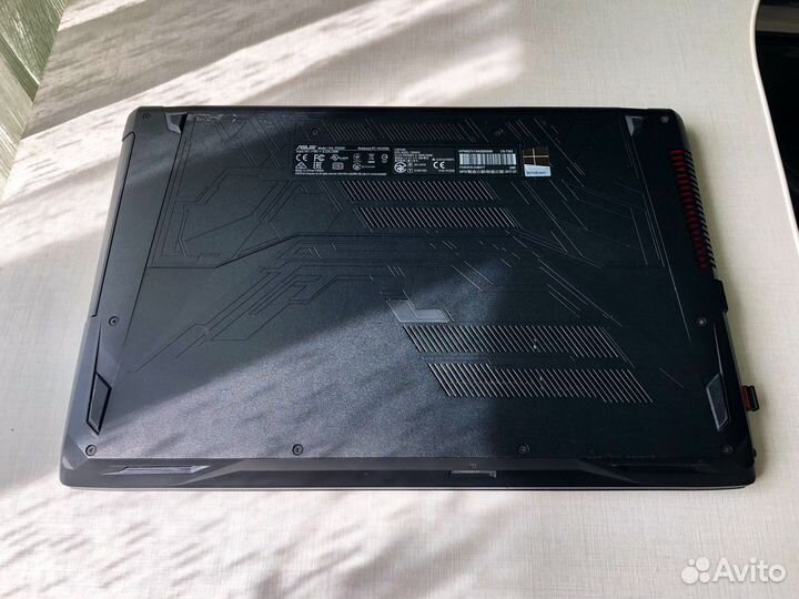 Игровой Asus FX 553V gtx1050 4gb i5 7g ssd