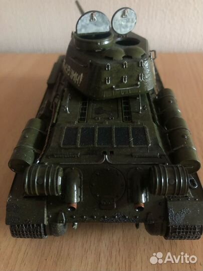 Сборная модель танка Т-34-85 Масштаба 1к35