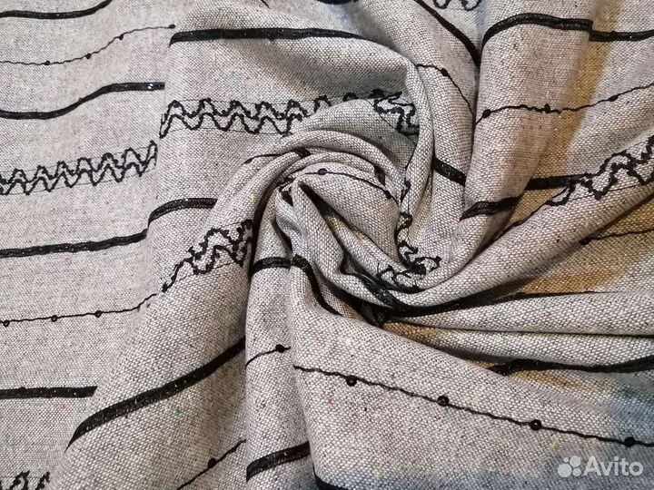 Ткань. Костюмная. Твид. Корея. Всего 17,6м
