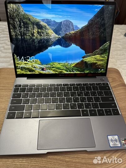 Huawei matebook 13 hn-w29r