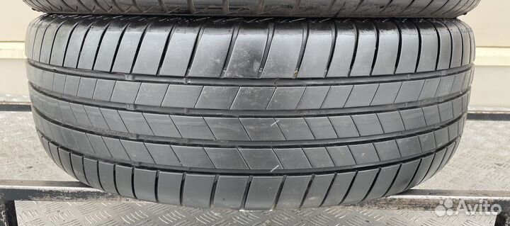 Bridgestone Turanza T005 225/60 R17