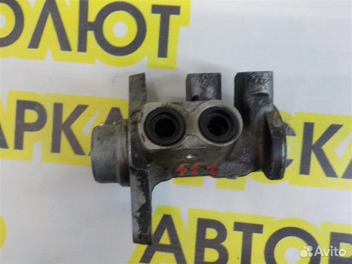 Цилиндр тормозной главный Ford Focus I 1998-2005