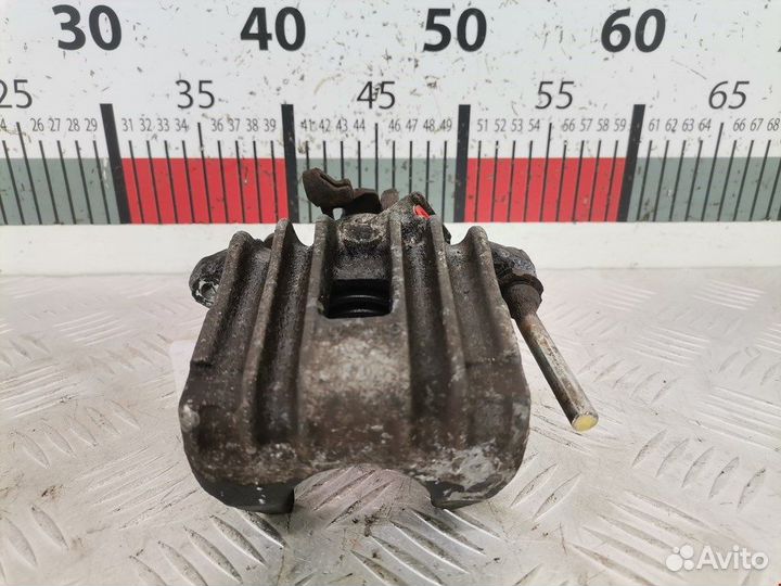 Суппорт задний правый для Audi A3 8L 1J0615424H