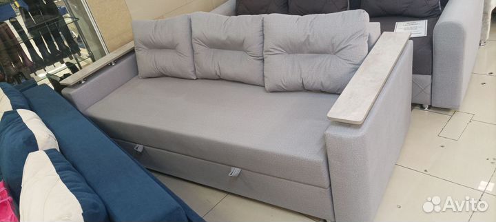 Диван Кардинал