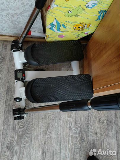 Тренажер для скандинавской хотьбы