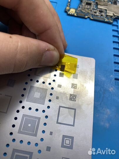 Ремонт мобильных телефонов iPhone Xiaomi samsung