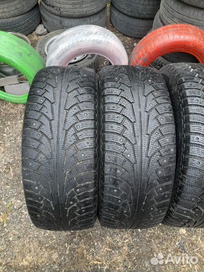 Nokian Tyres Hakkapeliitta 5 SUV 275/65 R17