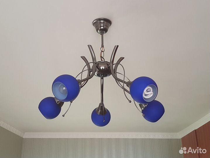 Люстра потолочная подвесная