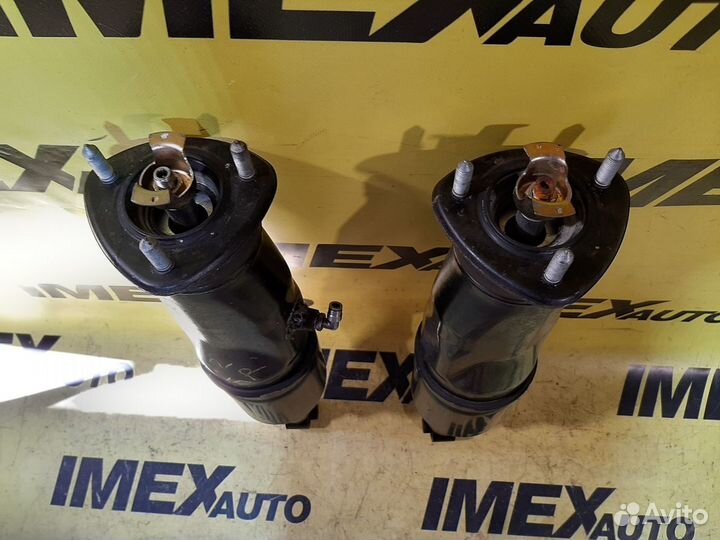 Стойки подвески задние Toyota Crown UZS186