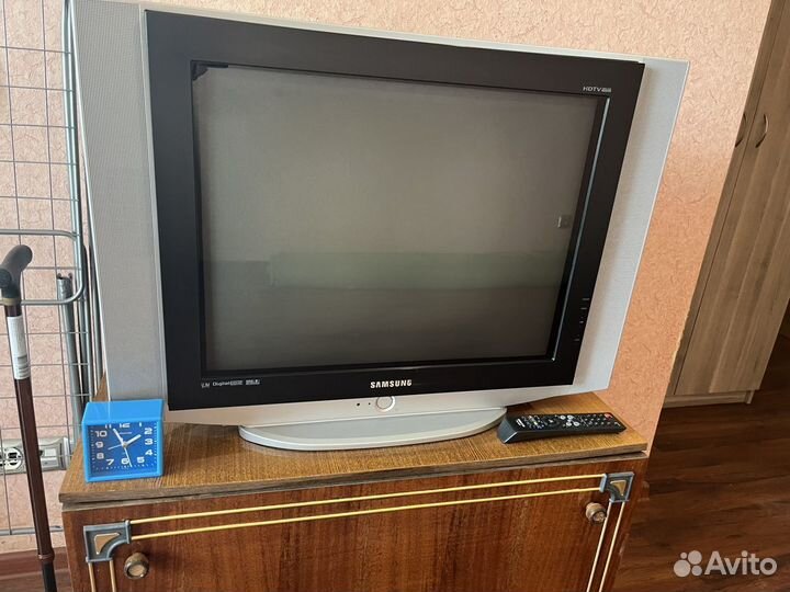 Телевизор б/у