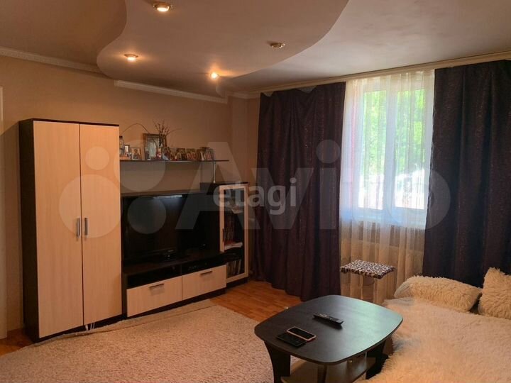 Дом 56 м² на участке 2 сот.