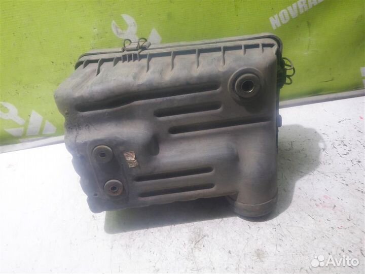 Корпус воздушного фильтра Хендай Лантра 96-00