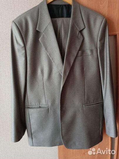 Мужской классический костюм 54