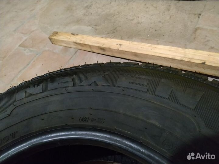 Nexen Roadian HTX RH5 245/70 R17