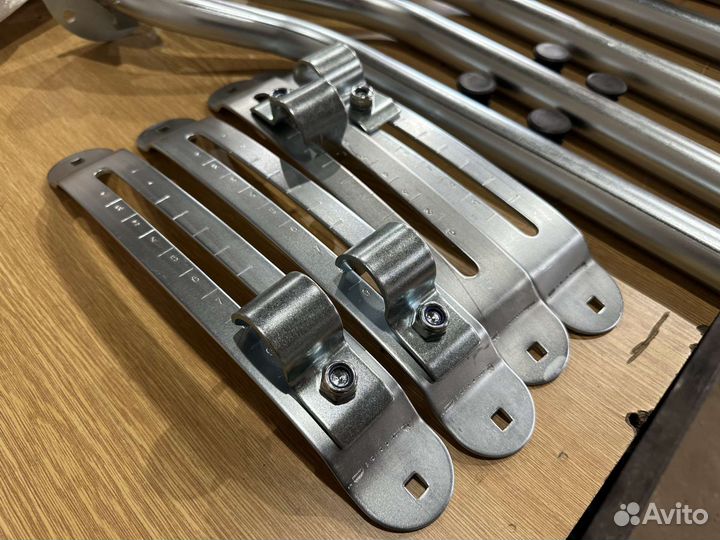 Кронштейн крепления крыла