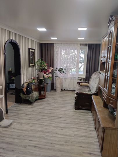 2-к. квартира, 52 м², 1/5 эт.