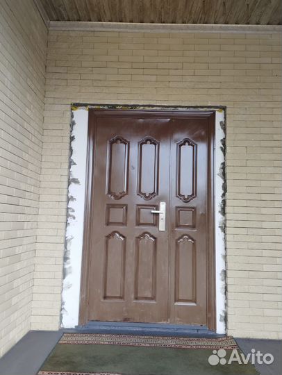 Пластиковые двери витражи