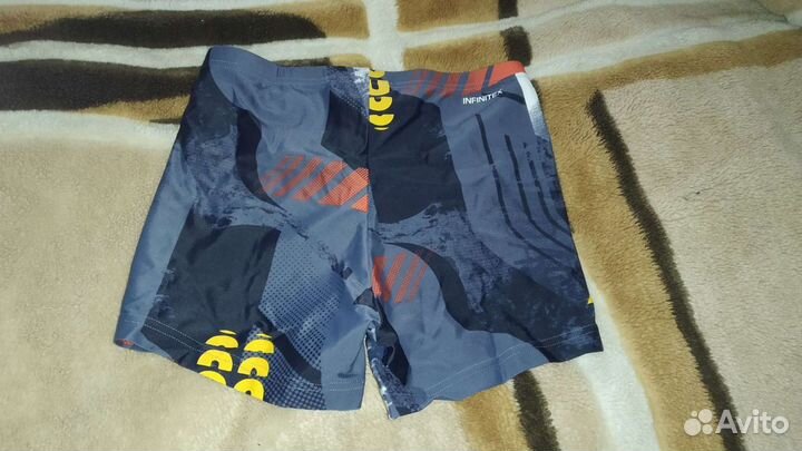 Плавки новые для мальчика